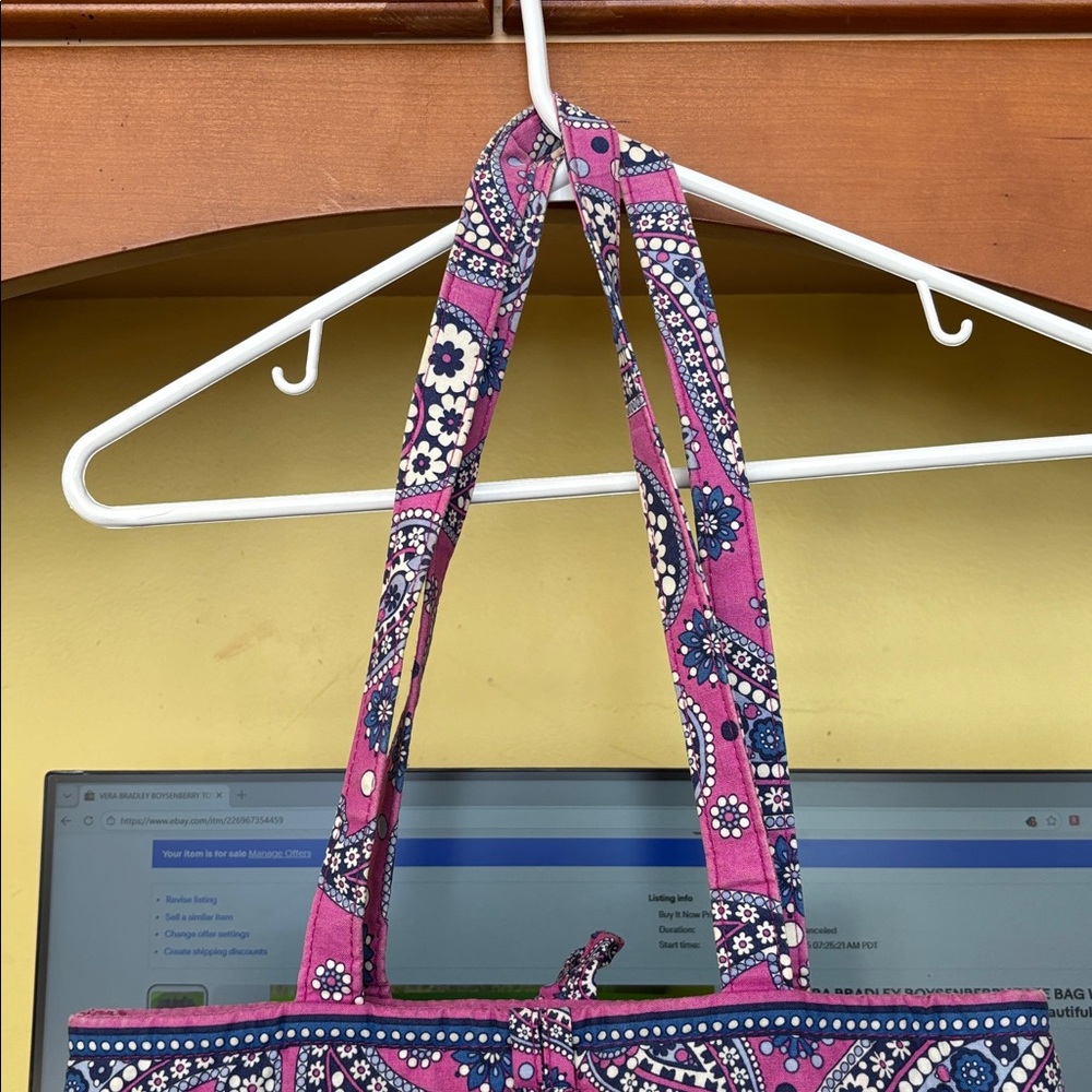 Vera Bradley Boysenberry Tote Bag w Toggle Closure and Hard Bottom - Picture 3 of 4